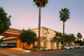 Holiday Inn Express Simi Valley, an IHG Hotel